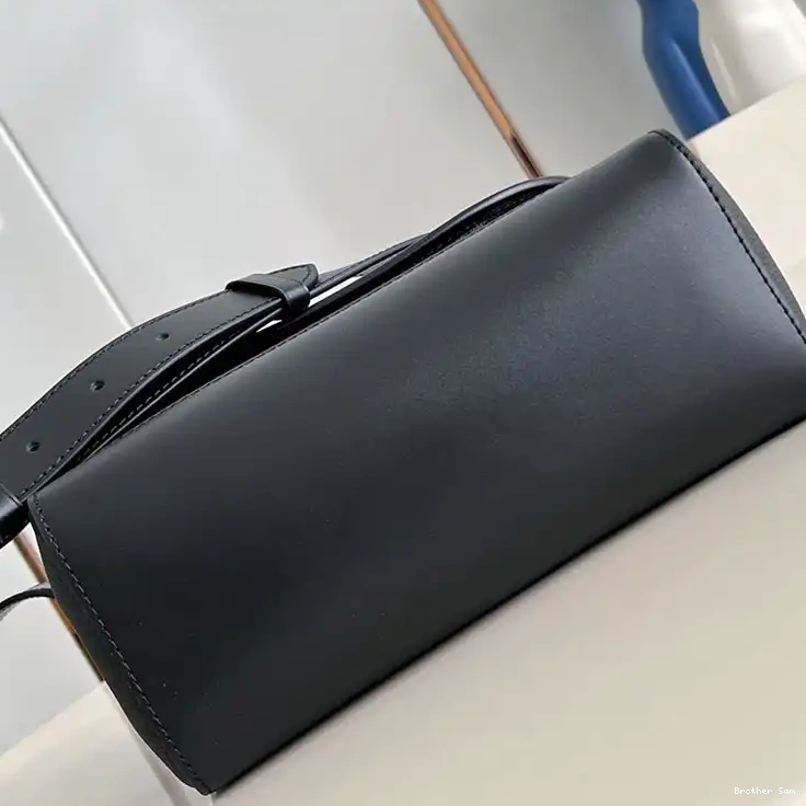 Brother Sam Yupoo Bags LV 2411YA0210 0813